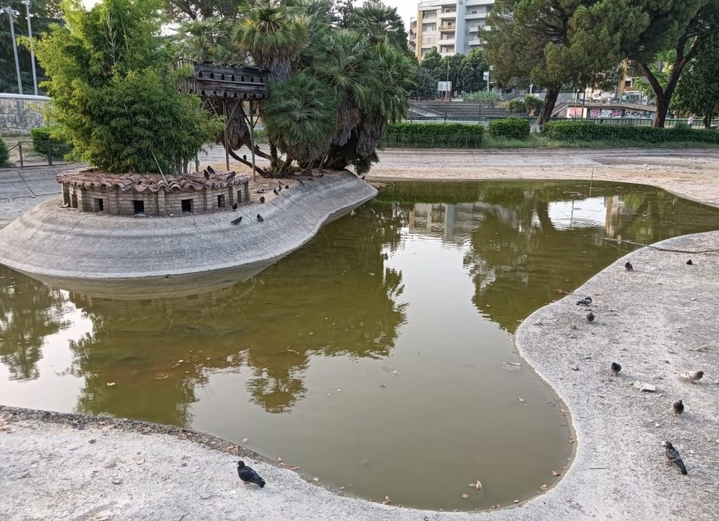 Laghetto Parco Robinson_poca acqua2