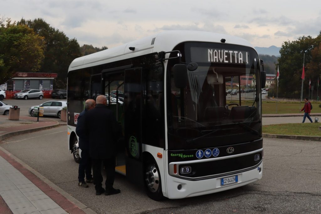 Bus navetta elettrica Unical 1