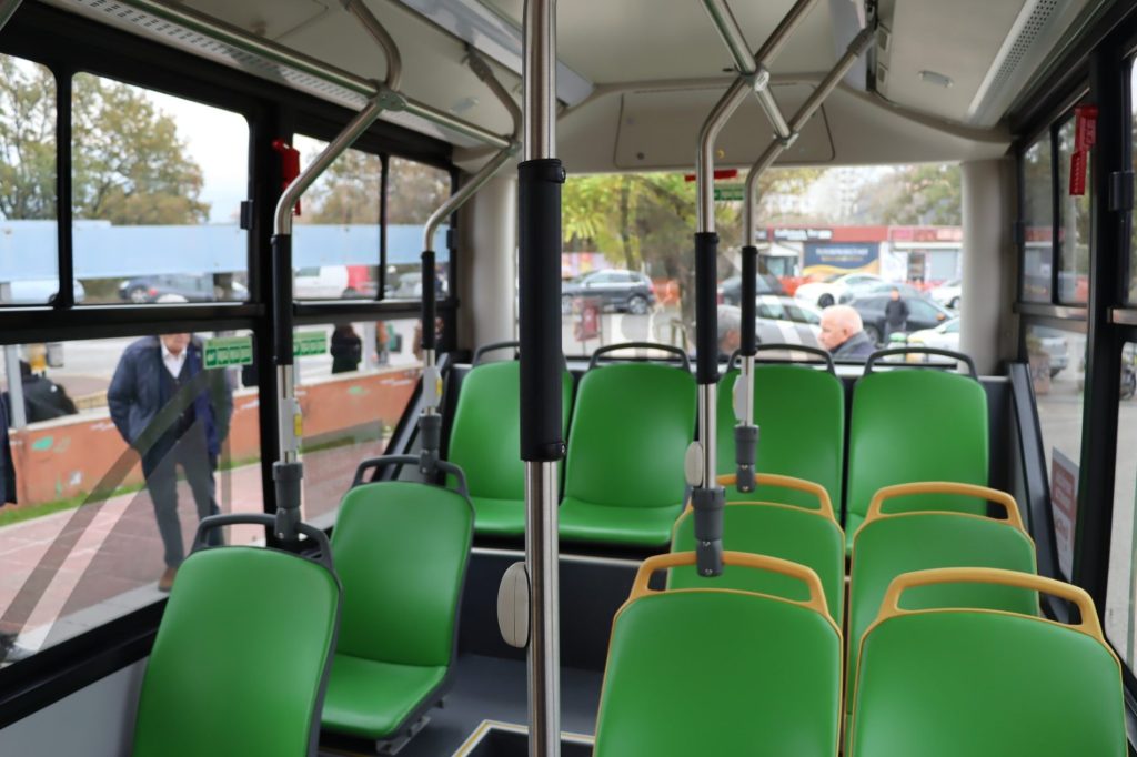 Bus navetta elettrica Unical 6