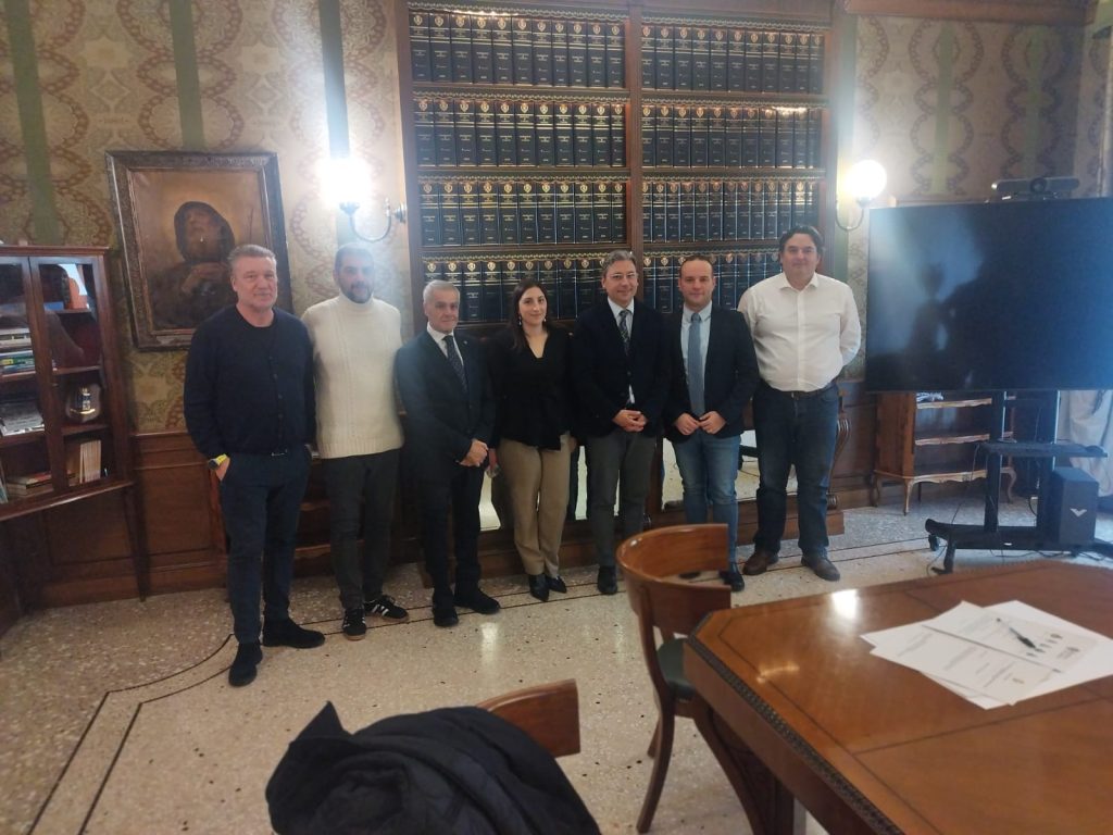Firma convenzione Provincia di Cosenza_Prevenzione ambientale