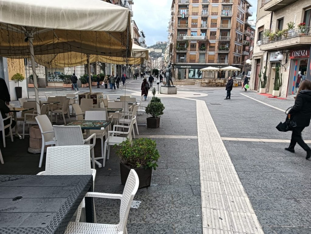 Cosenza Piazza Kennedy