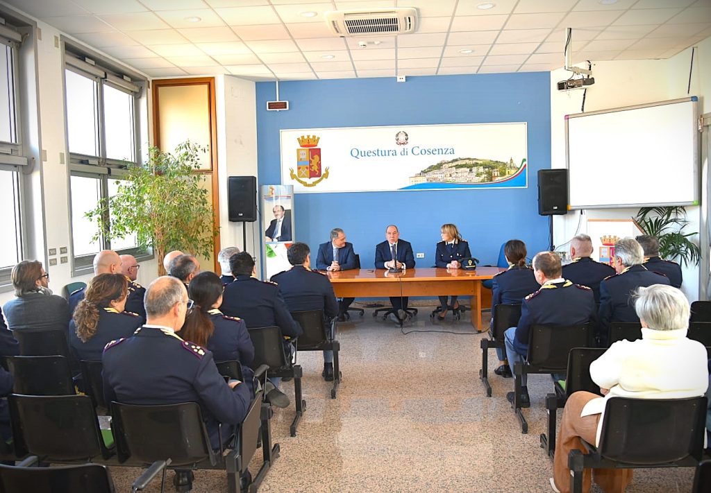 Questura Cosenza insediamento questore Borelli 2