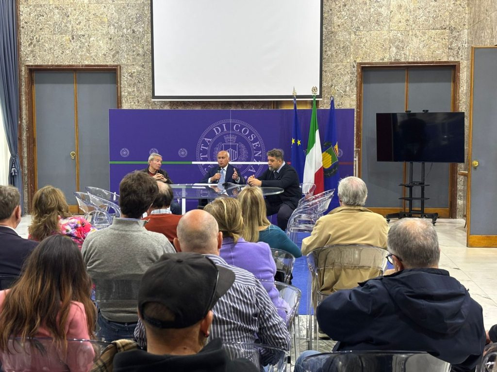 riunione comitati Giannino Dodaro, Franz Caruso e Gianluca Orrico