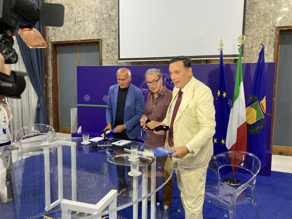 Franz Caruso, Antonio e Andrea Monda