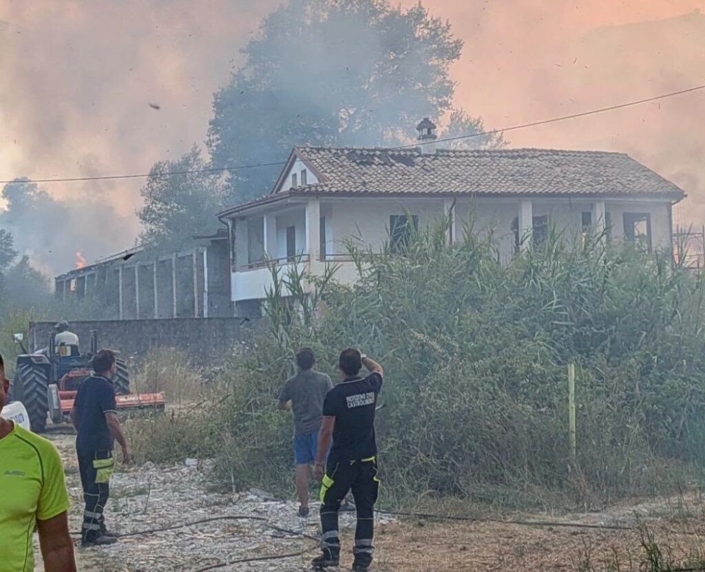 Incendio Rende 1