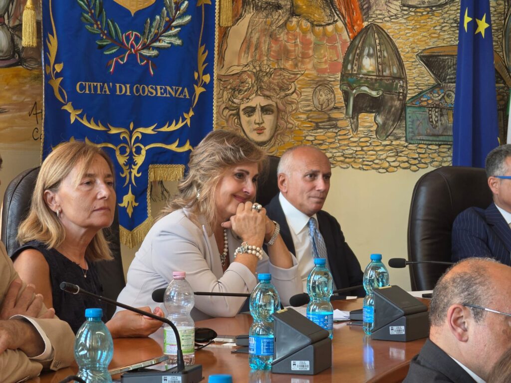 cittadinanza 4 Locanto, Vittoria Ciaramella e Franz Caruso