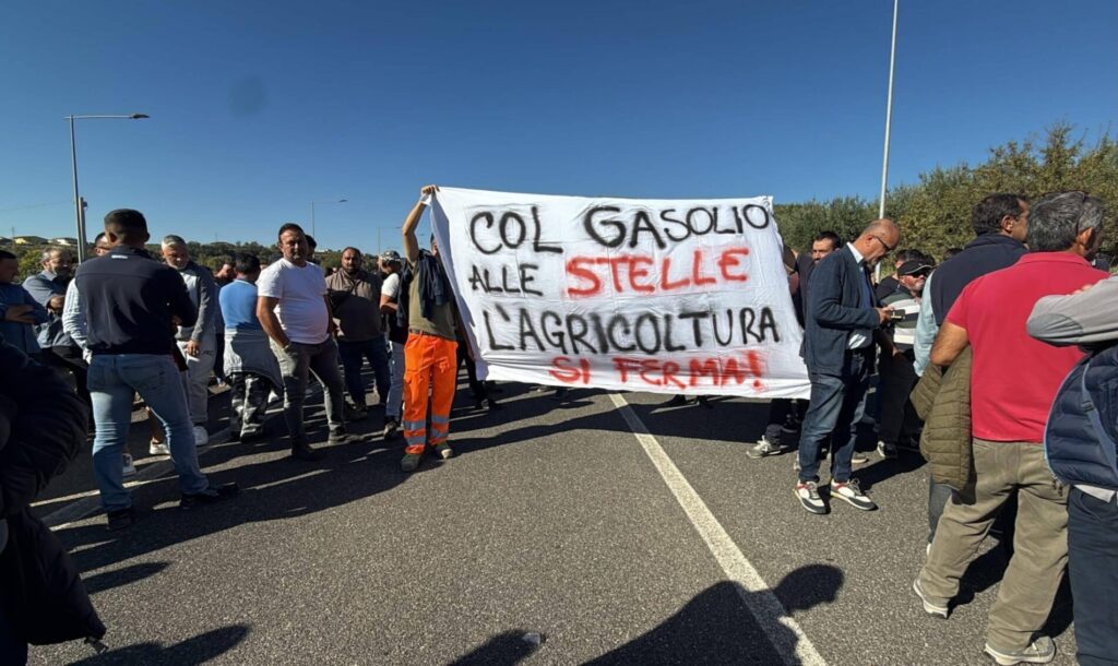 protesta agricoltori Firmo