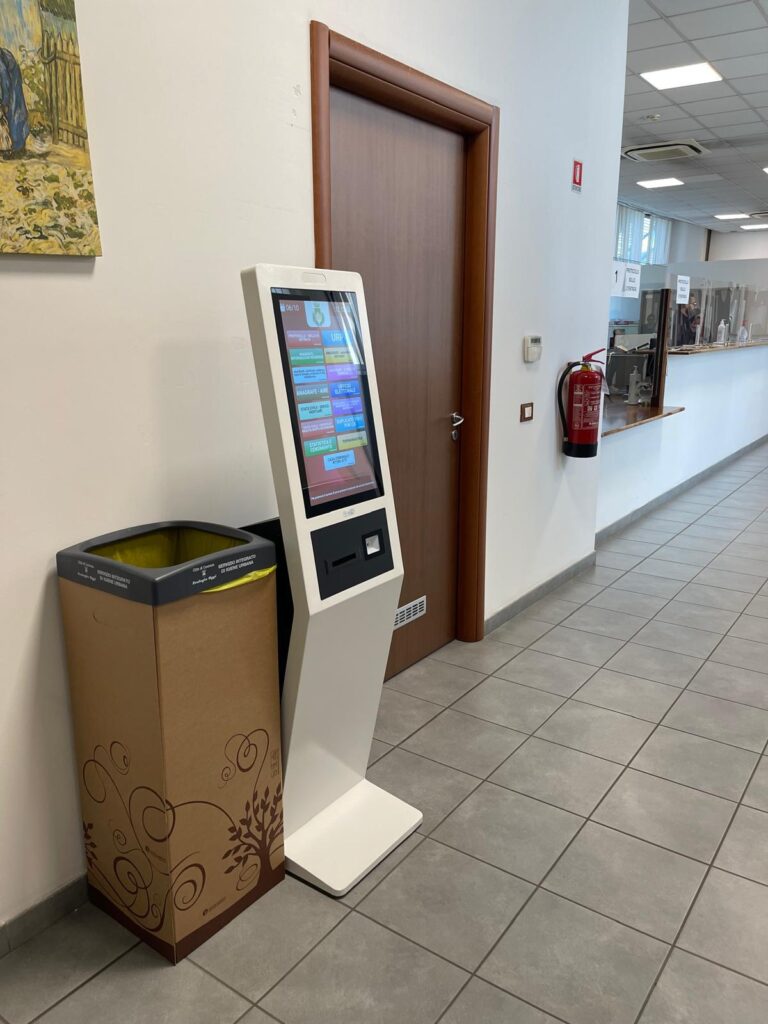 Comune di Cosenza il totem eliminacode
