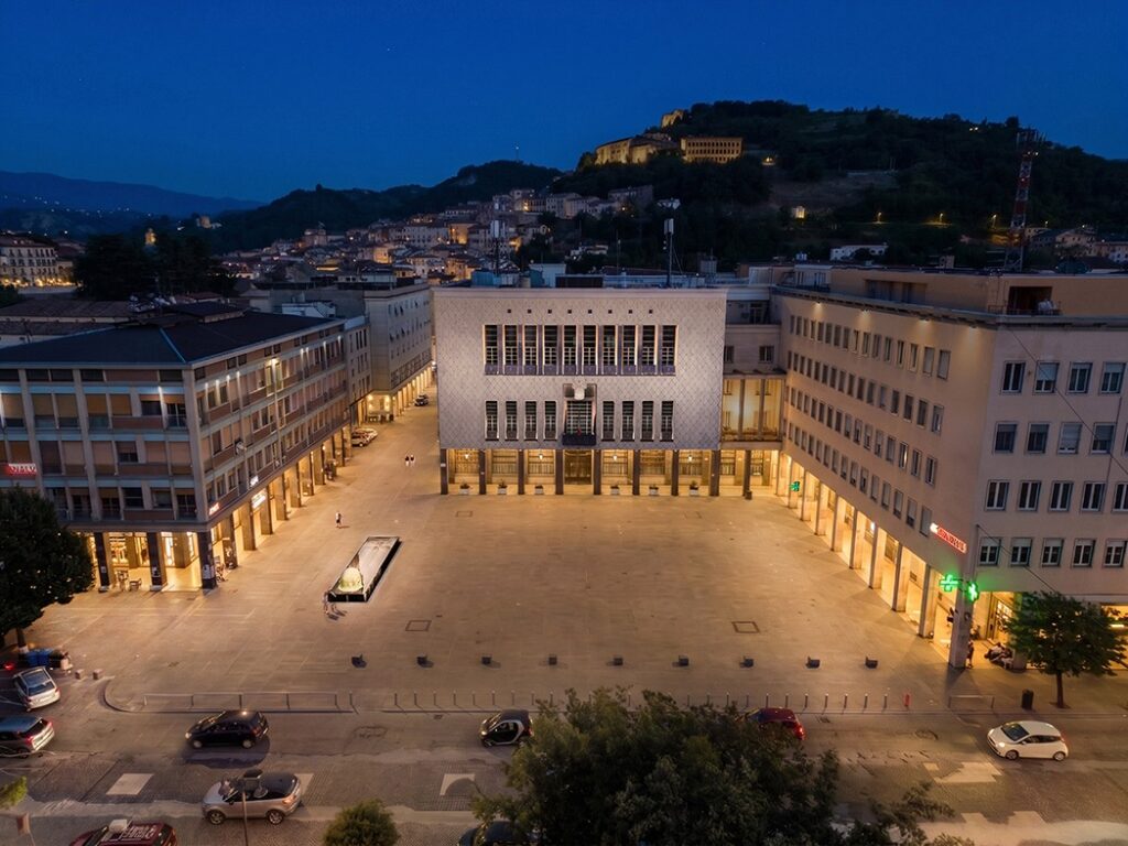 illuminazione Palazzo dei Bruzi