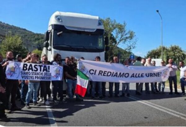 Camionisti protesta